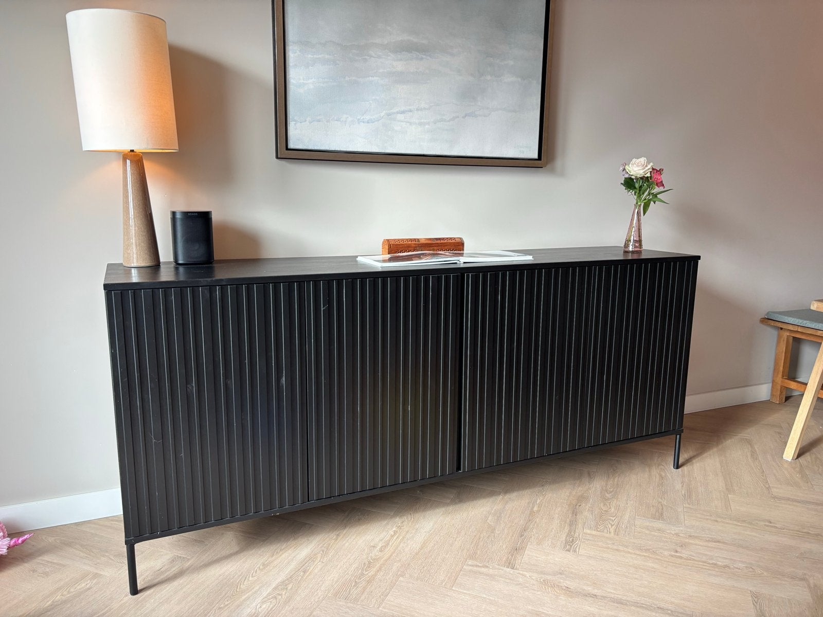 WOOOD Exclusive New Gravure dressoir grenen 200cm, Ophalen, 150 tot 200 cm, Zo goed als nieuw, Grenenhout