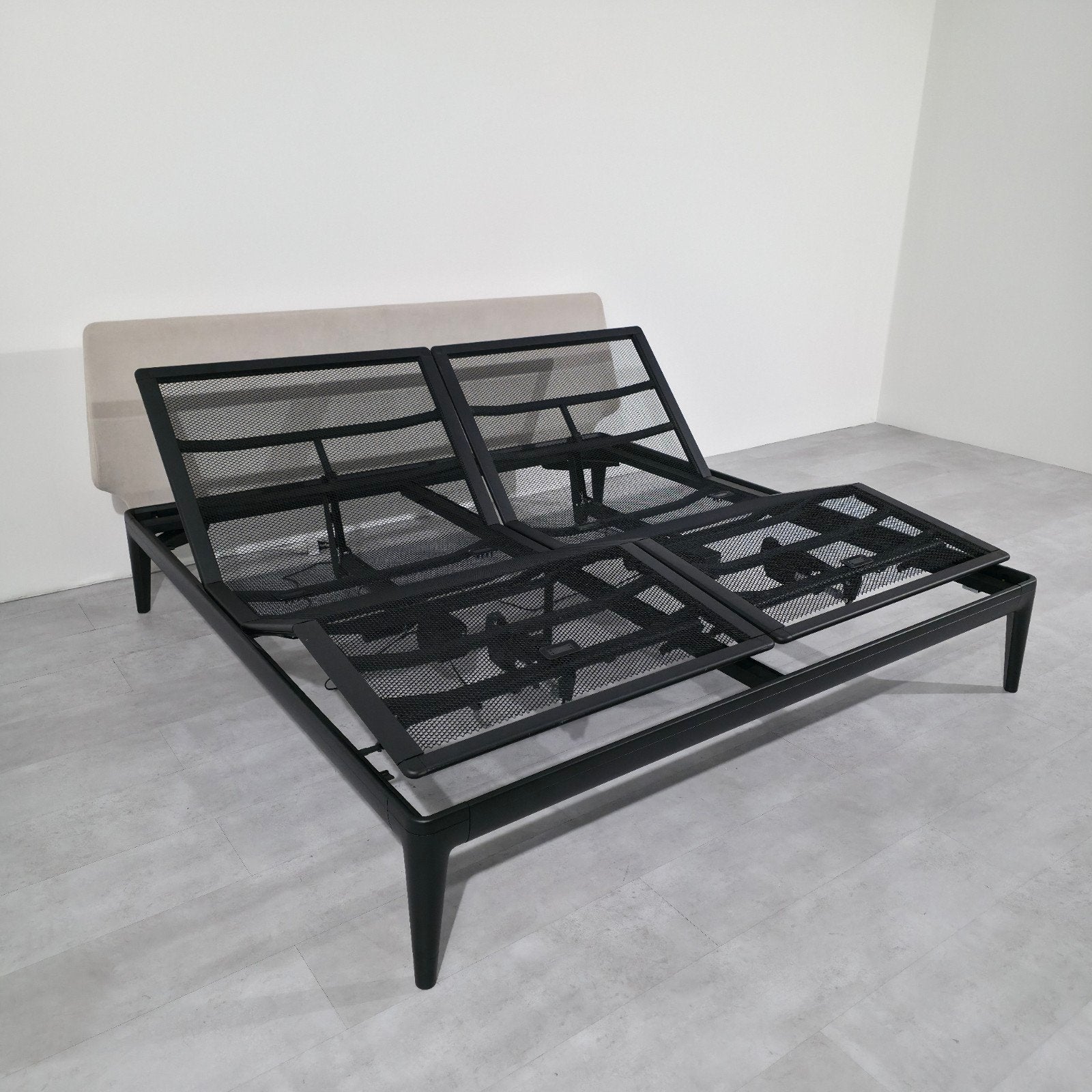 Auping Essential Bed 200x200 Elektrisch 2M, Verstelbaar, Tweepersoons, Ophalen of Verzenden, Zo goed als nieuw