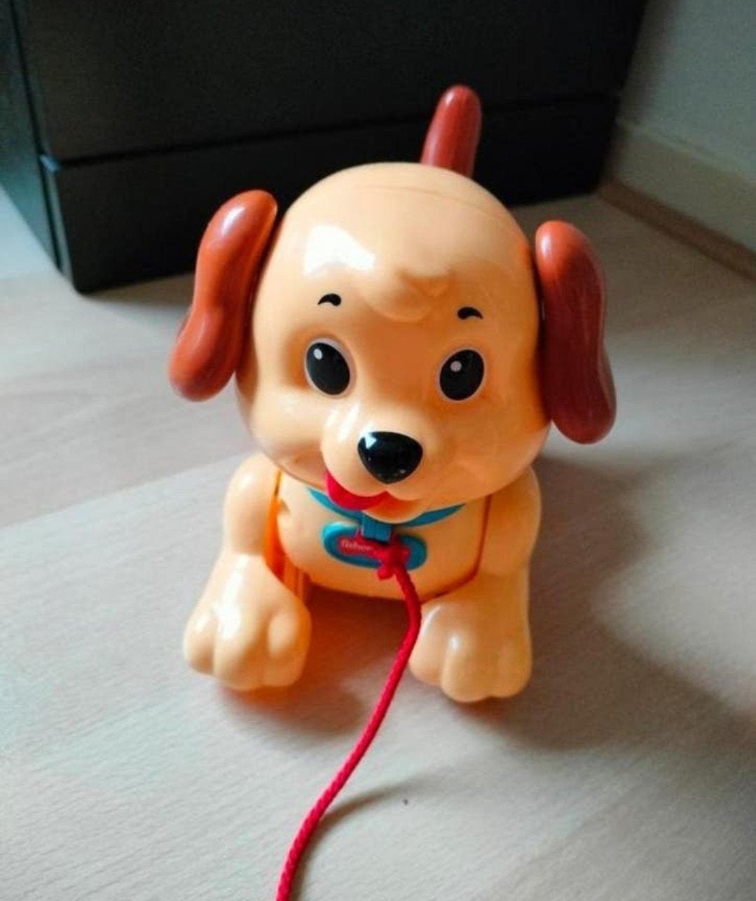 Trekhondje - Fisher Price, Ophalen of Verzenden, Zo goed als nieuw, Duw- of Trekspeelgoed
