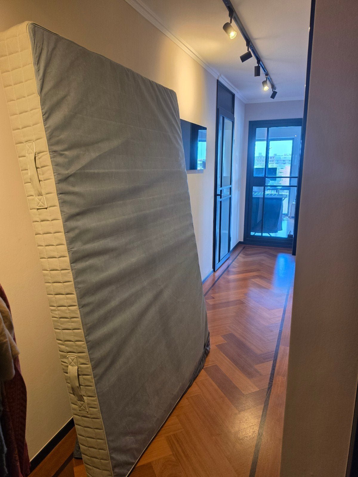 IKEA Valevåg matras 140x200 cm, Huis en Inrichting, Slaapkamer | Matrassen en Bedbodems, Ophalen, Gebruikt, Tweepersoons, 140 cm