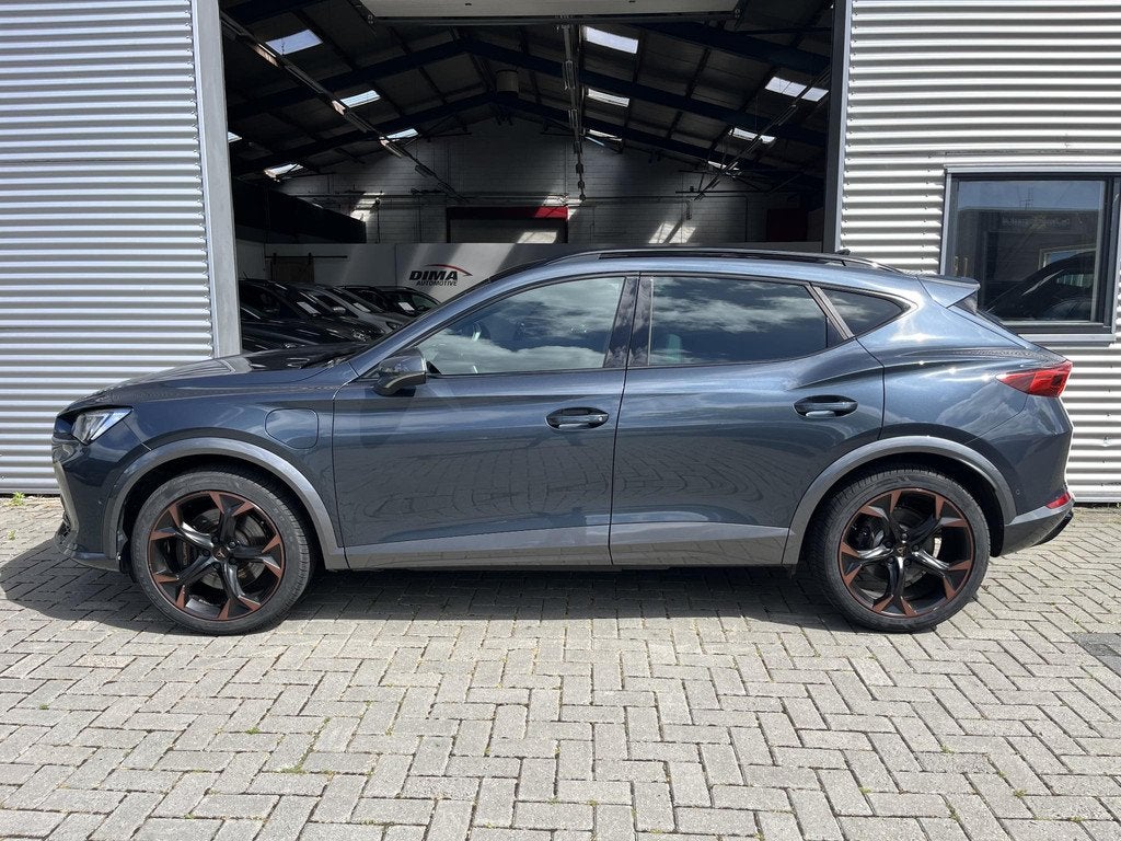 CUPRA Formentor 1.4 e-Hybrid VZ Performance 245pk, Auto's, Cupra, Stof, Gebruikt, 4 cilinders, Formentor