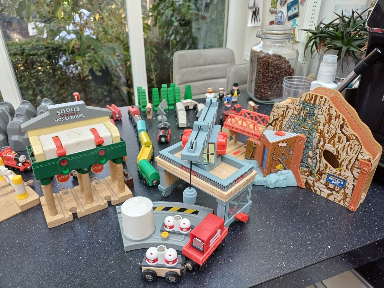 Grote set Brio houten treinbaan met veel accessoires, Ophalen of Verzenden, Gebruikt