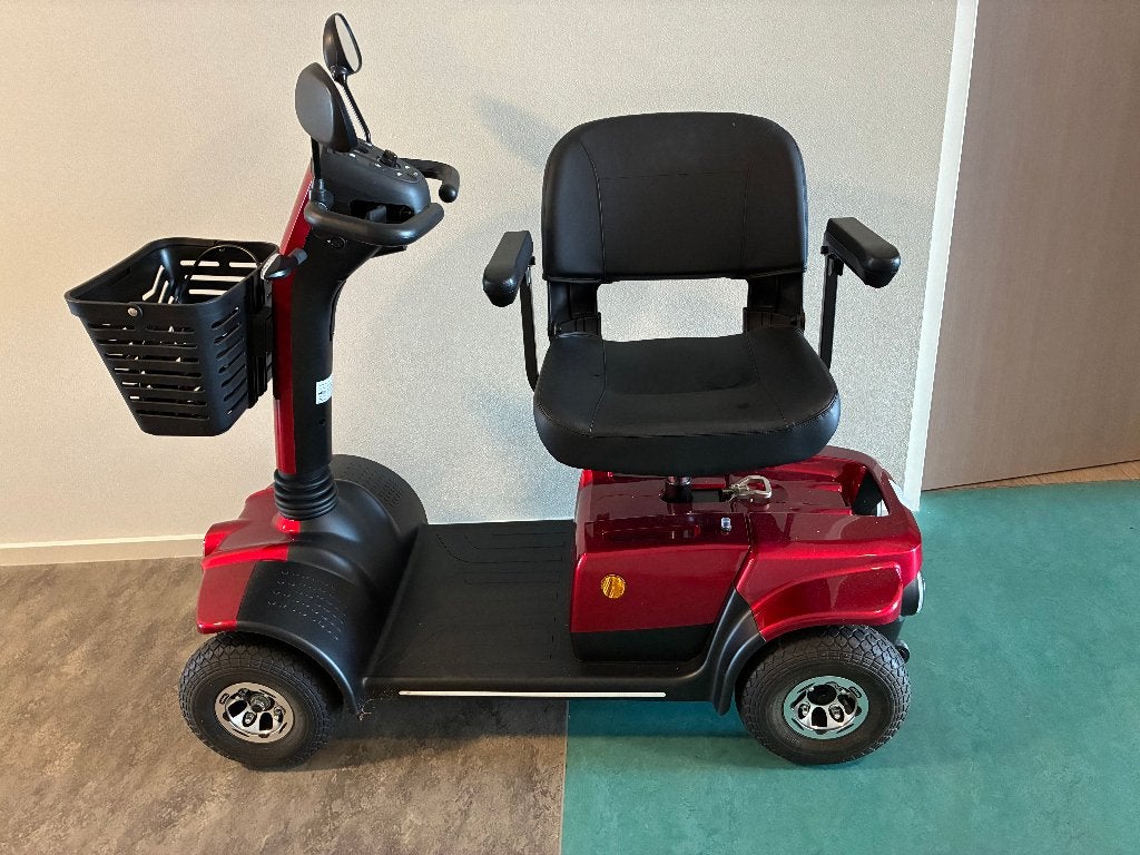Scootmobiel Elite Max Super. Zo goed als nieuw, Zo goed als nieuw, 36 t/m 45 km, 11 t/m 15 km/u, Ophalen