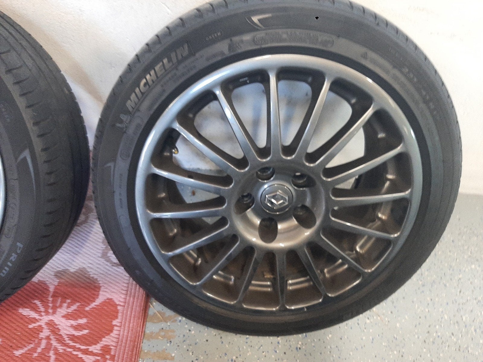 Originele Clio V6 Phase 1 Velgen met Center Caps, Ophalen, Gebruikt, Banden en Velgen, 17 inch