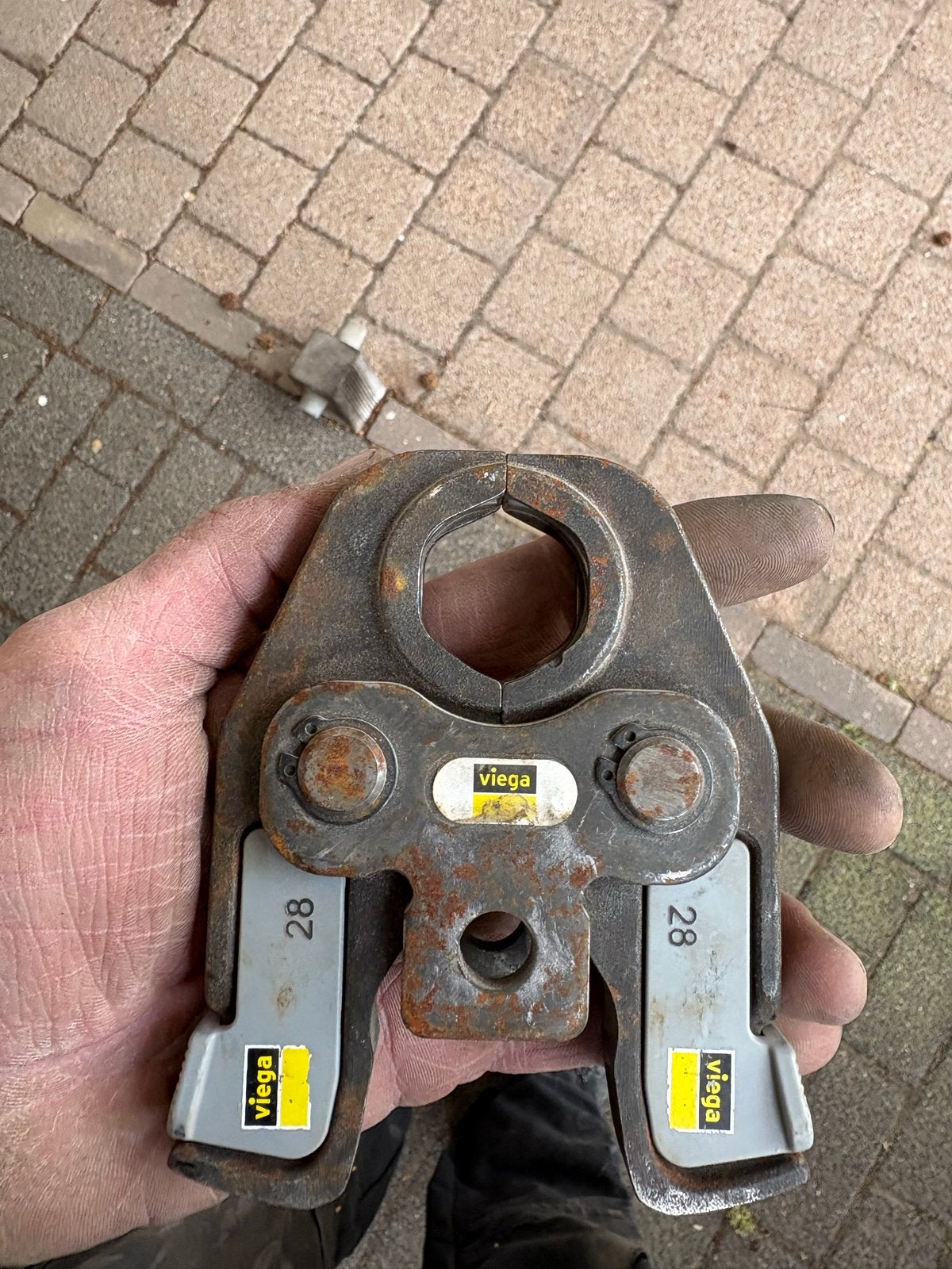Viega persbek maat 28, Doe-het-zelf en Verbouw, Gereedschap | Handgereedschap, Ophalen, Gebruikt