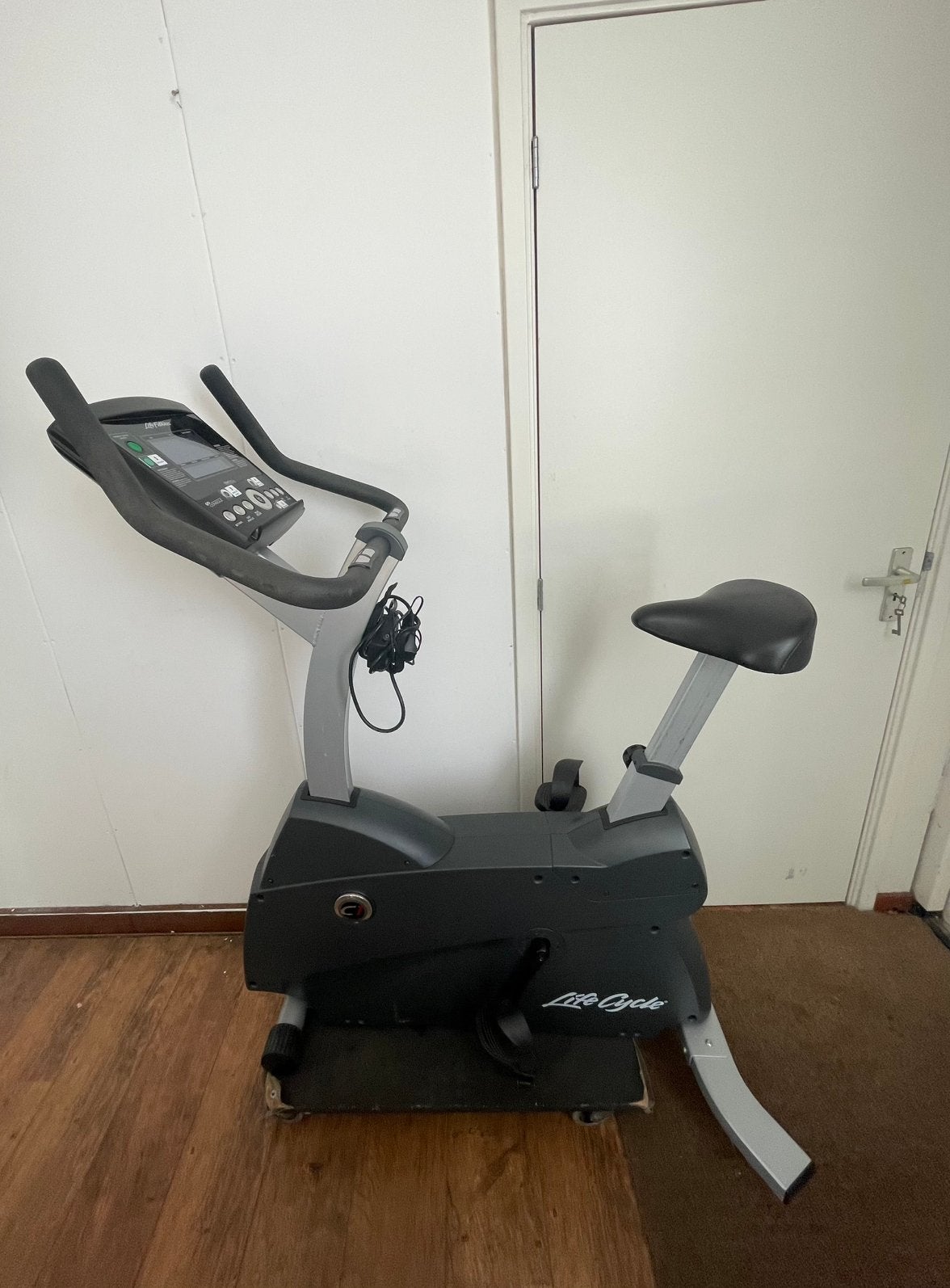 Life Fitness C1 hometrainer, Sport en Fitness, Fitnessmaterialen, Ophalen, Zo goed als nieuw, Overige typen