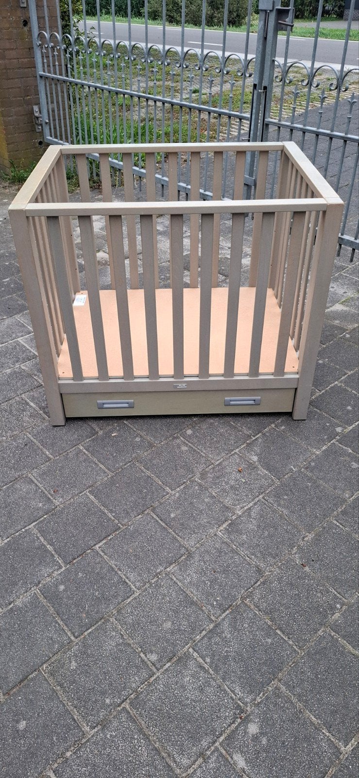 Box babybox met lade - Groen/taupe T.W.F. Lieke, Ophalen, Gebruikt