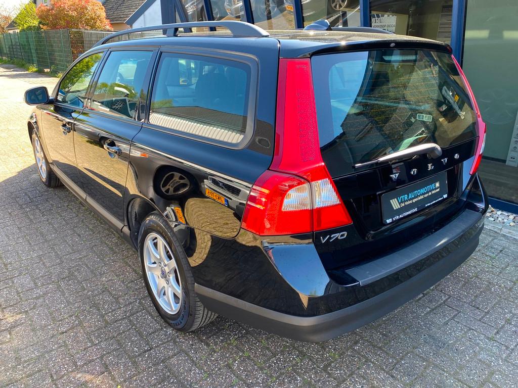 Volvo V70 2.0 Kinetic NAVI & Bluetooth, Voorwielaandrijving, 145 pk, Stof, Gebruikt