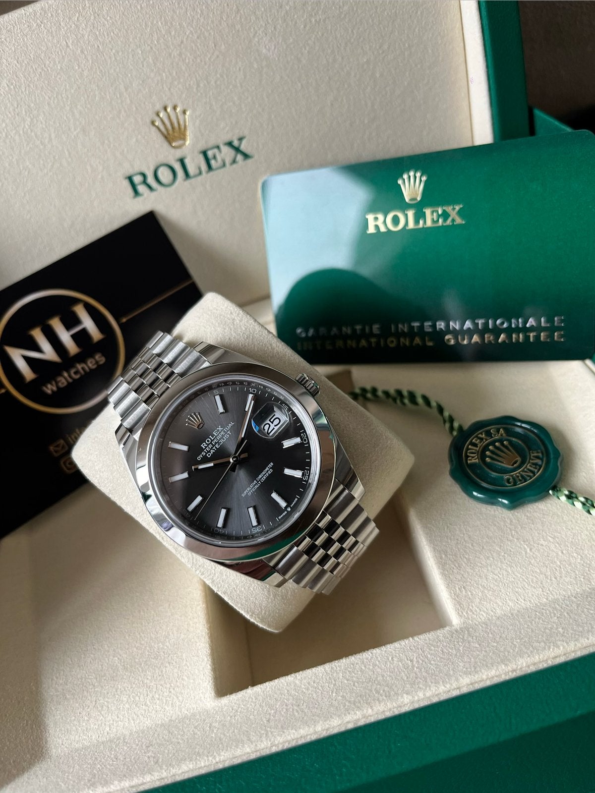 Rolex Datejust 126300 Rhodium 03/2025, Ophalen, Staal, Rolex, Polshorloge