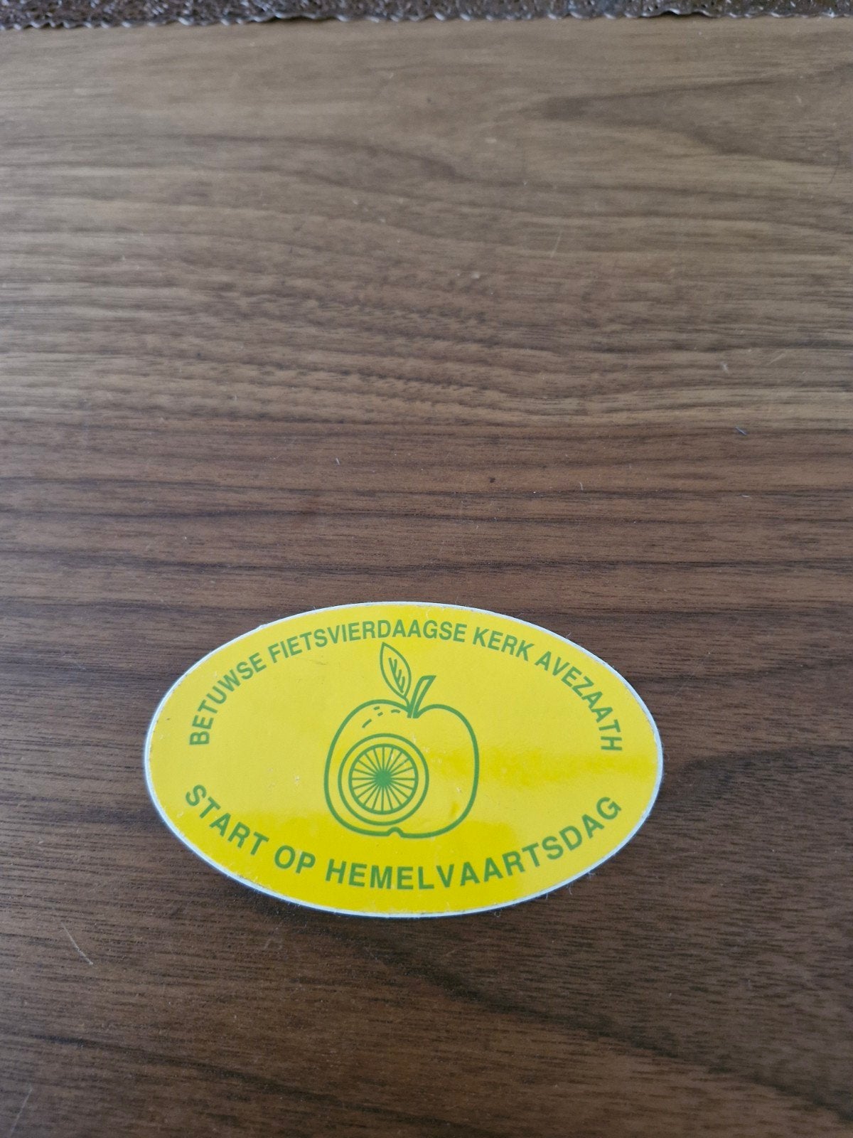 11071 Betuwse Fietsvierdaagse Kerk Avezaath Sticker, Ophalen of Verzenden, Zo goed als nieuw, Sport