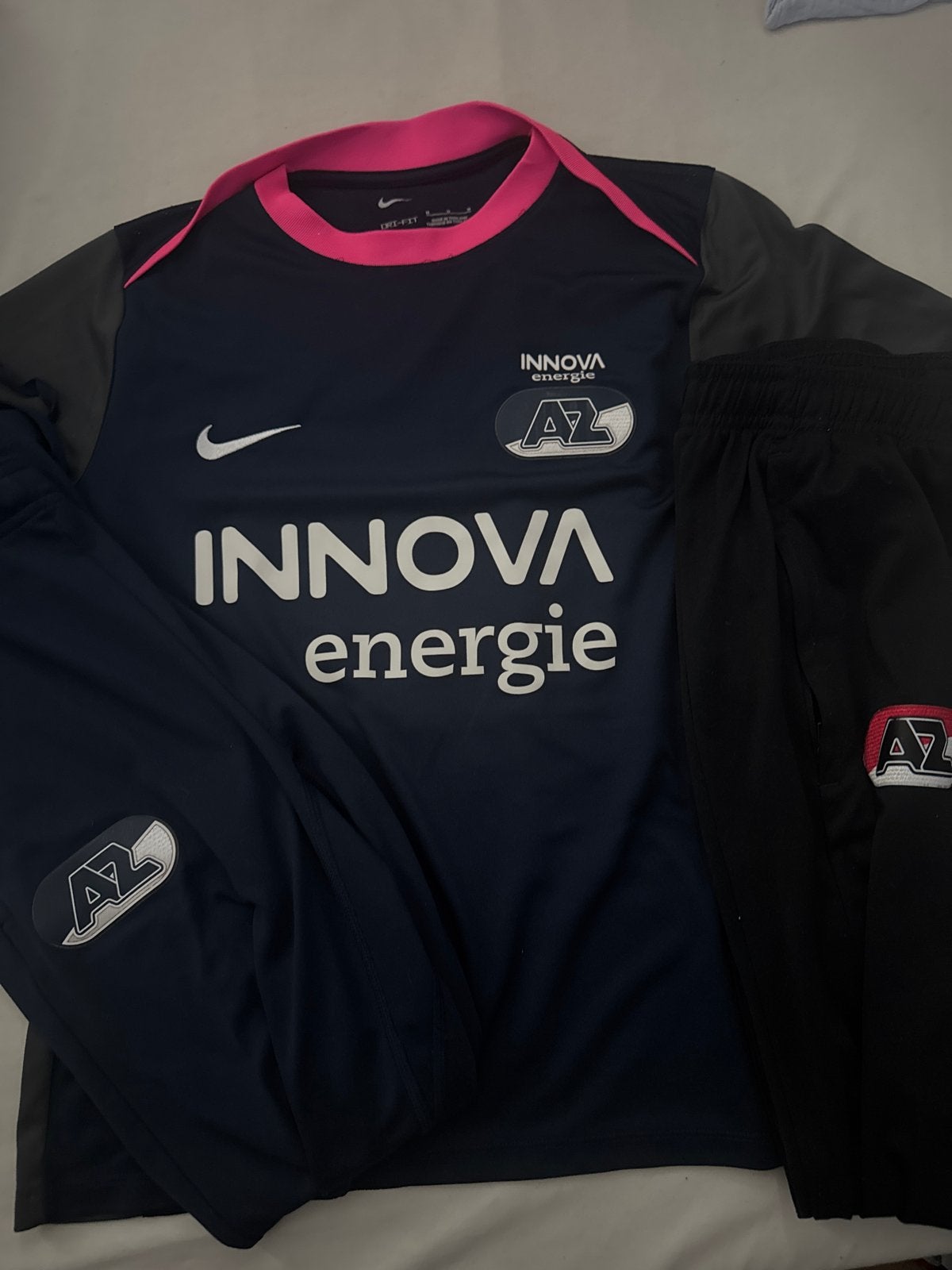AZ trainingspak Nike Innova Energie - Maat M, Ophalen, Zo goed als nieuw, Voetbal, Meerkleurig