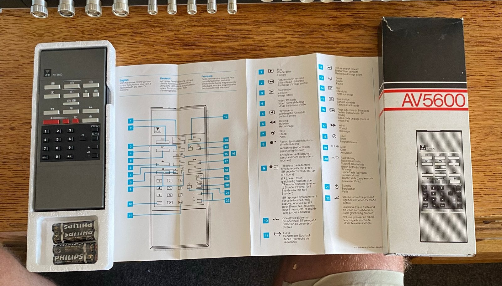 Philips VCR AV 5600 afstandsbediening met handleiding, Audio, Tv en Foto, Videospelers, Ophalen of Verzenden, Nieuw, Overige typen