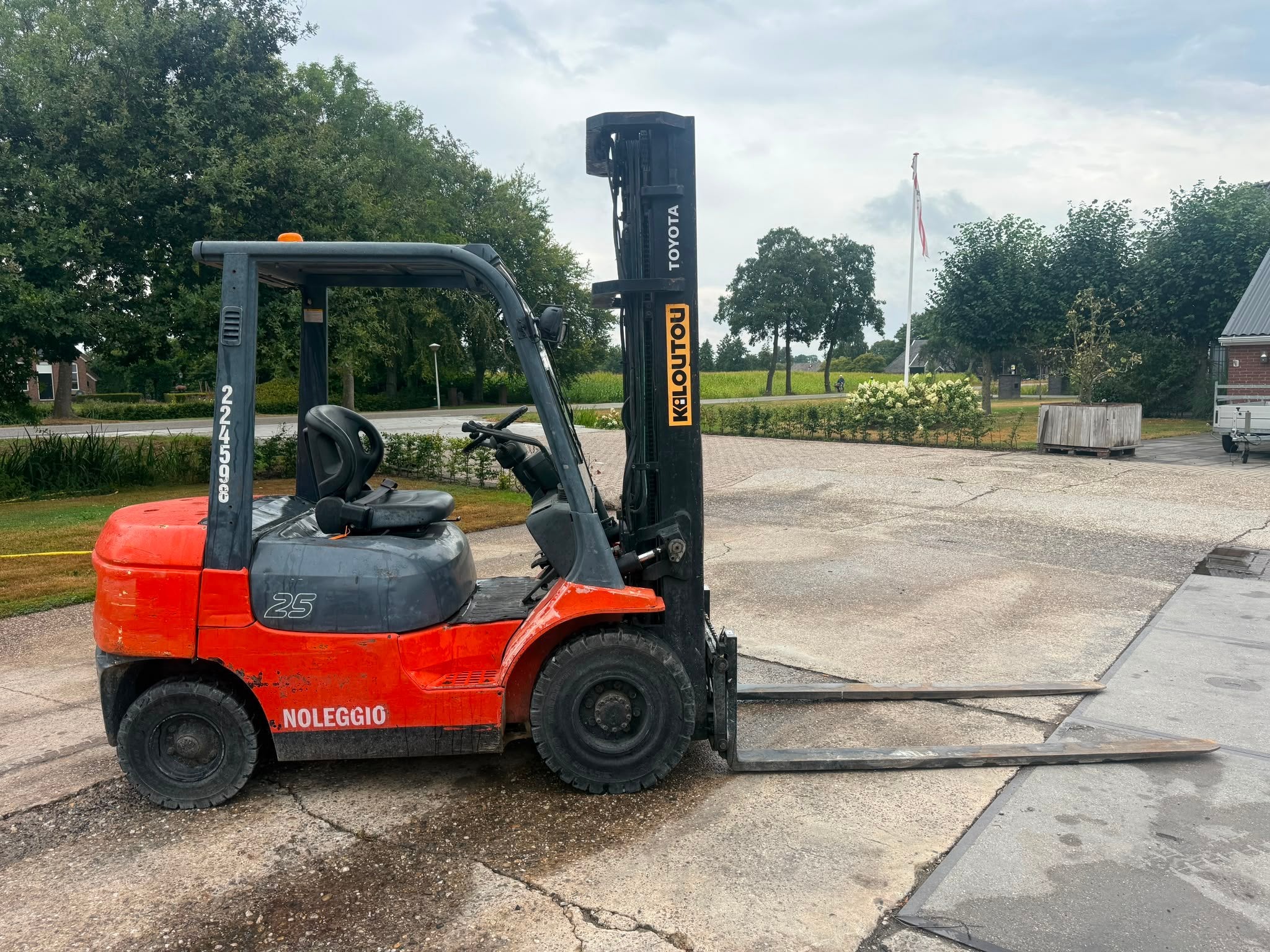 Toyota 7FD25 2500 KG heftruck Diesel Triplo mast Sideshift, Diesel, Heftruck, Toyota
