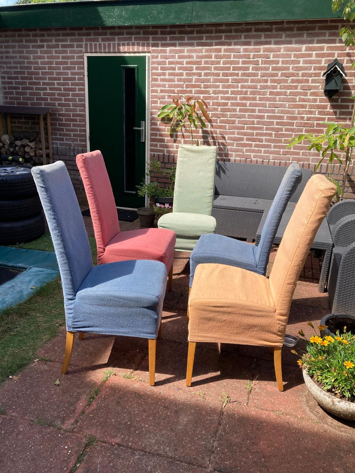 5 eettafelstoelen - zitten super - hoezen wasbaar, Ophalen, Gebruikt, Overige kleuren, Stof