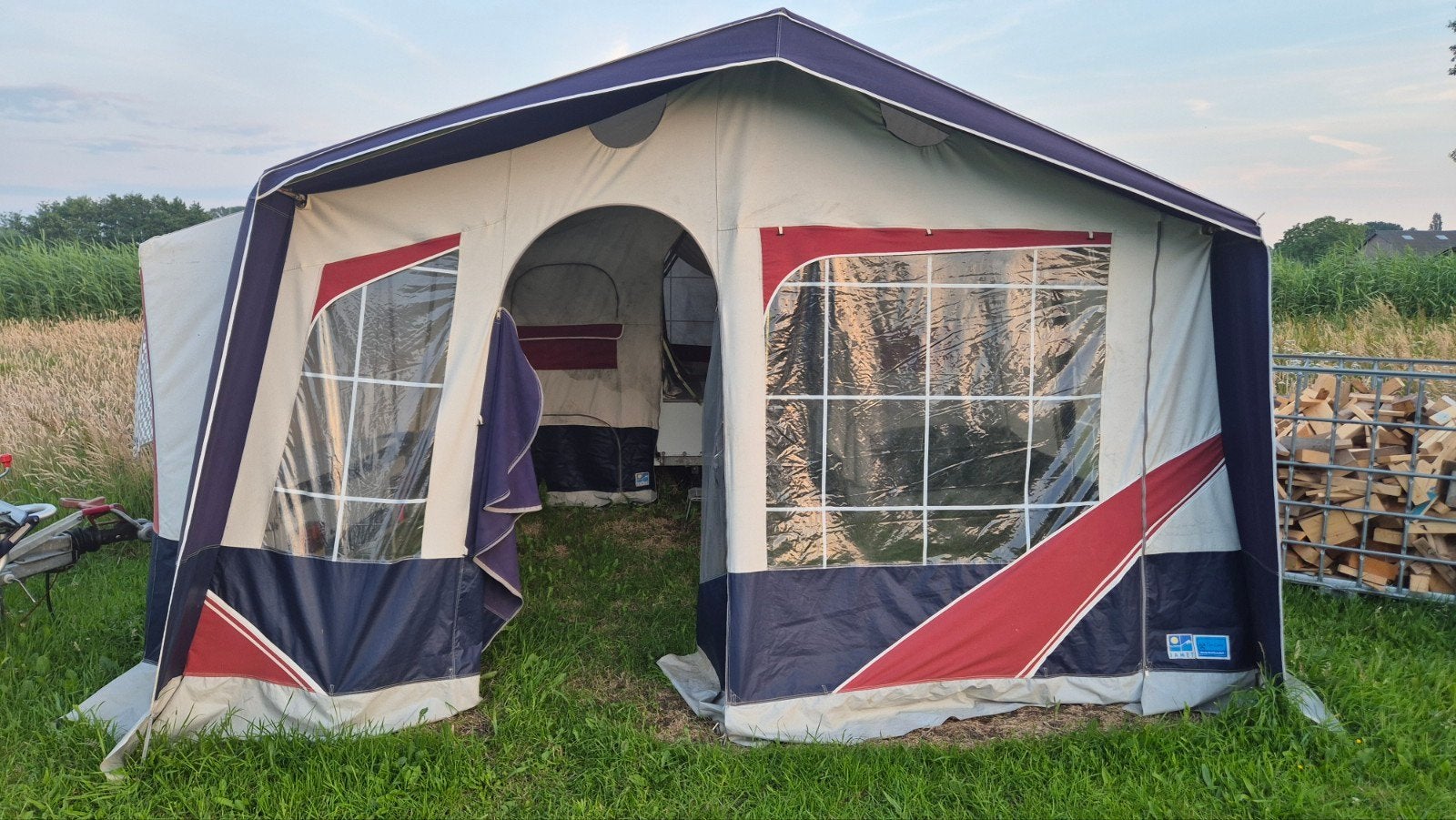 Jamet vouwwagen met keuken en 4 slaapplaatsen, Caravans en Kamperen, Vouwwagens, Meerkleurig, Ophalen of Verzenden, Aanwezig, Jamet