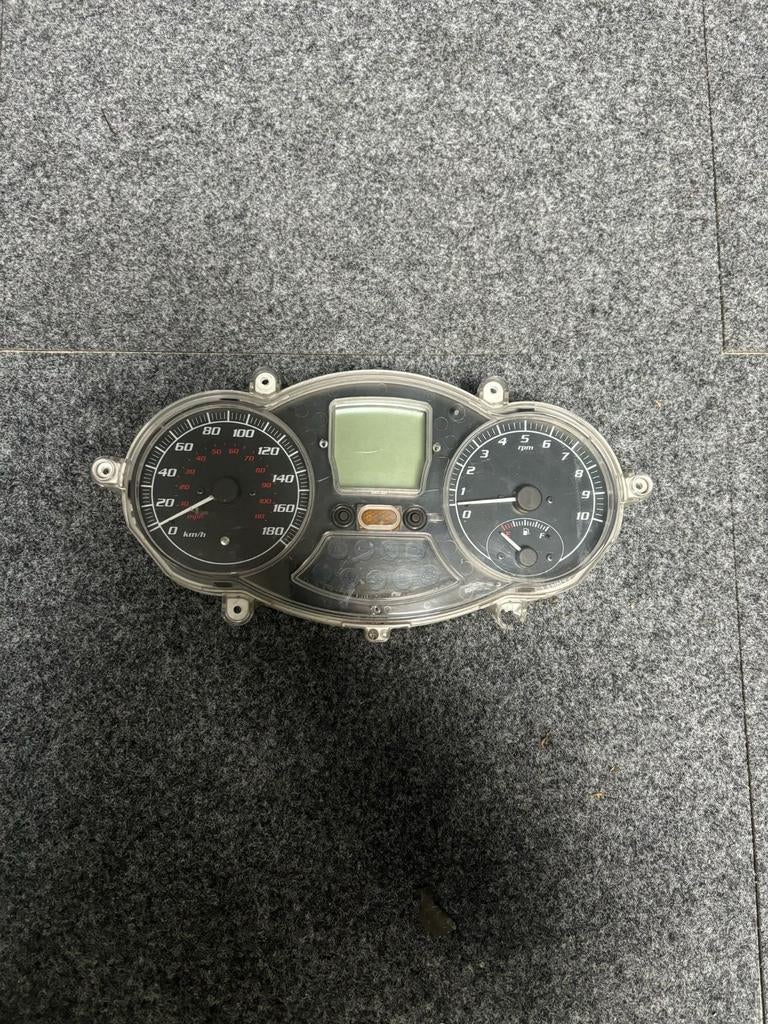Piaggio mp3 400 500 dashboard onderdelen MP3, Ophalen of Verzenden