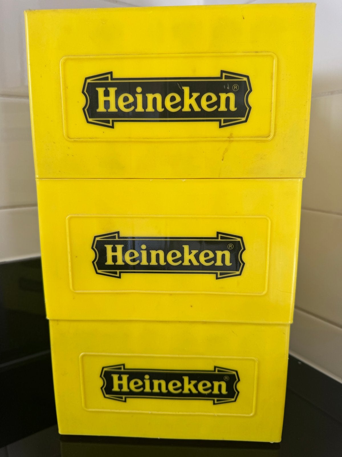 3x Heineken CD kratje - Gele opbergkratjes voor CD's, Kunststof, Gebruikt, Ophalen of Verzenden, 25 tot 75 discs