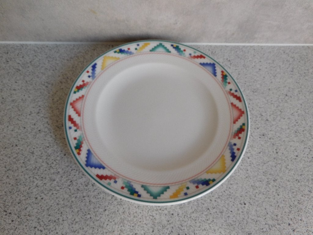 Bord 17 cm. Indan Look Villeroy & Boch, Ophalen of Verzenden, Zo goed als nieuw, Bord(en), Overige stijlen