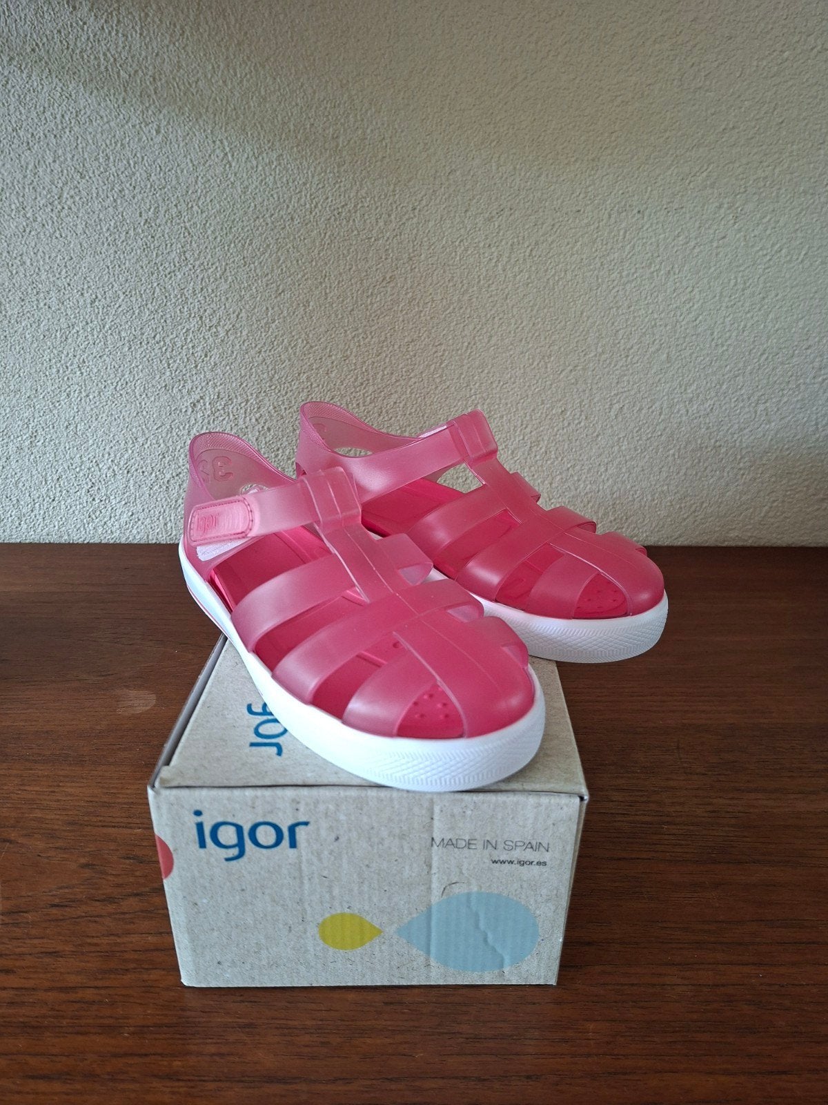 NIEUW roze waterschoentjes maat 32, Ophalen of Verzenden, Nieuw, Meisje