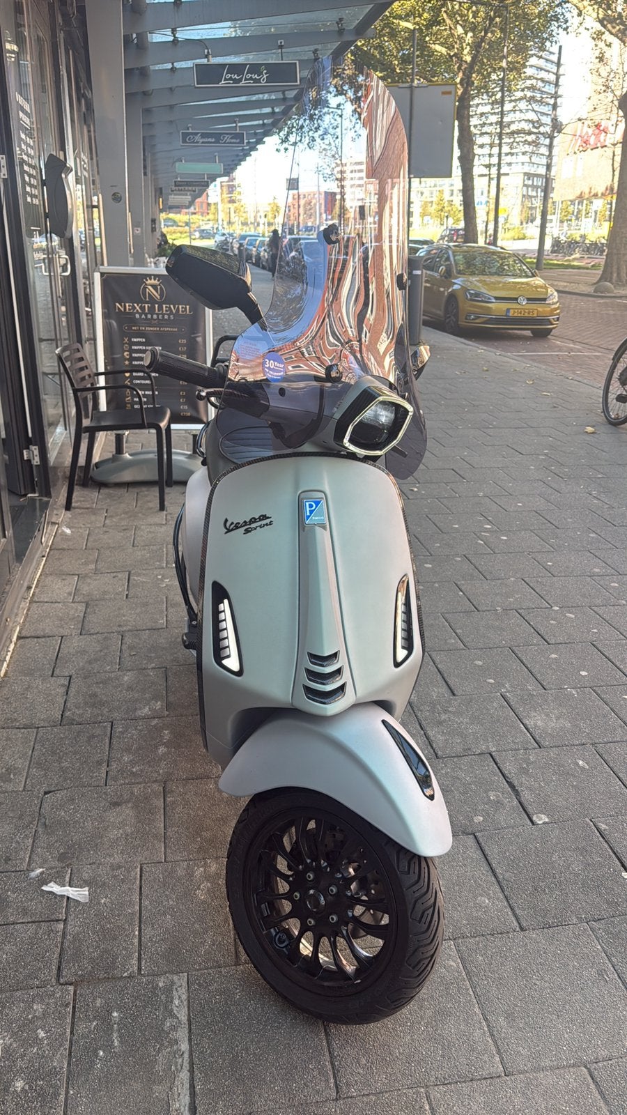 Vespa sprint custom, Ophalen, Overige modellen, Zo goed als nieuw, Benzine