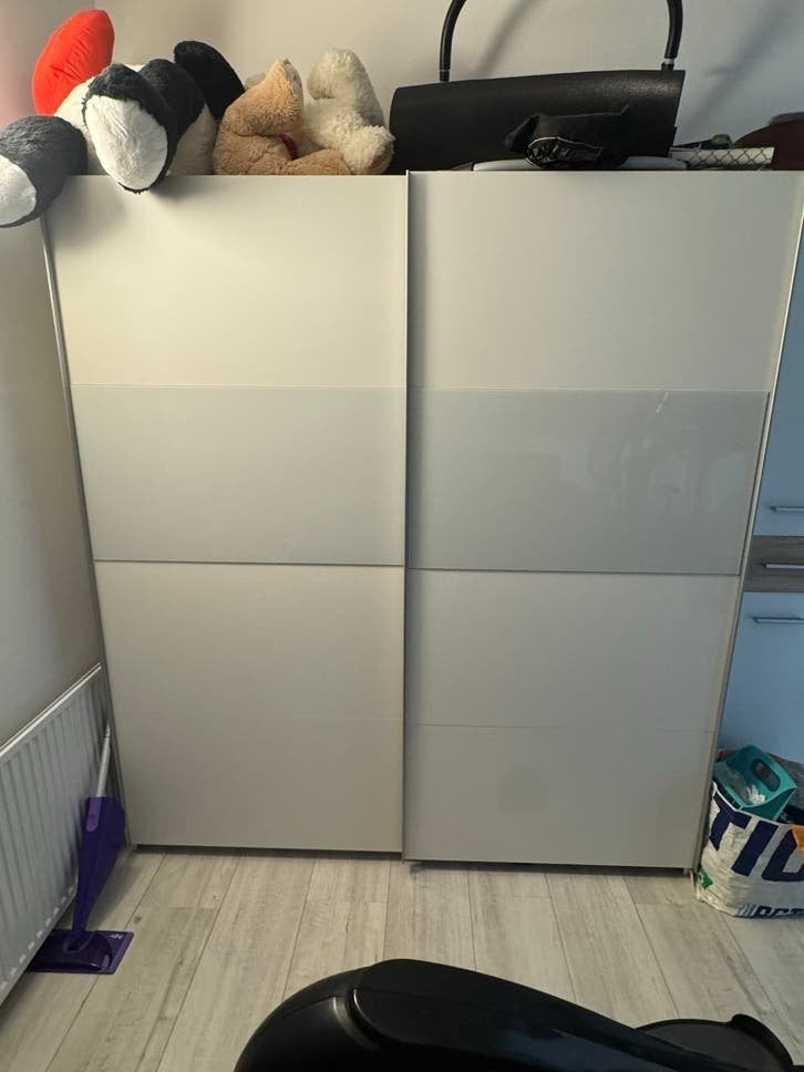 Schuifdeurkast in goede staat met extra planken, Ophalen, 200 cm of meer, Zo goed als nieuw, Overige houtsoorten