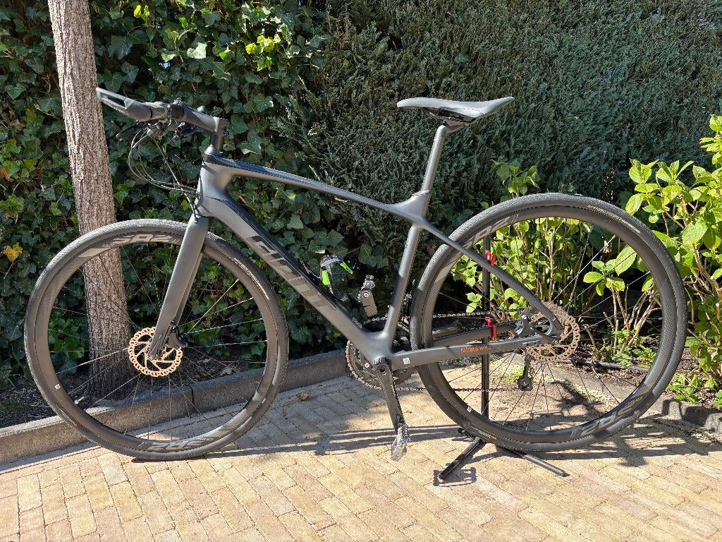 Giant Fastroad Advance 2 Carbon, Ophalen, 28 inch, Carbon, Giant