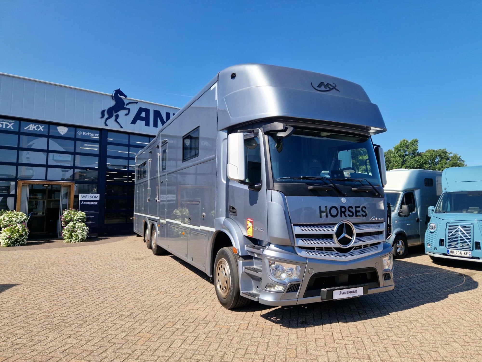 Mercedes-Benz Antos Occasion paardenwagen AKX 6 paarden plus, Gebruikt, Overige typen