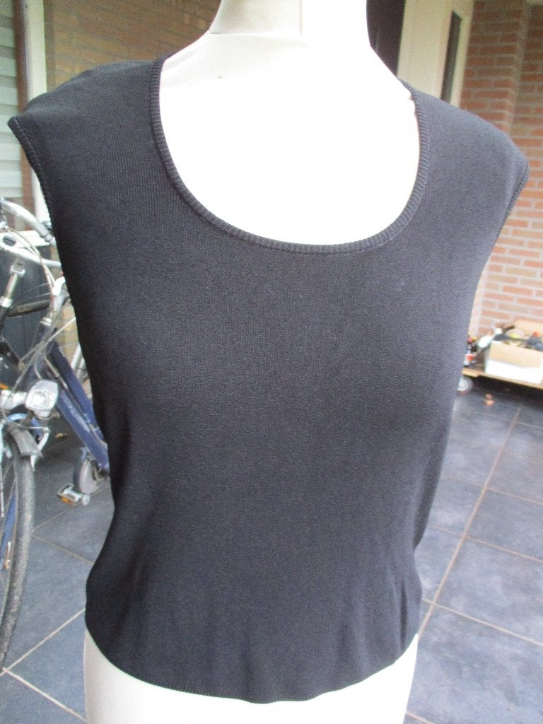 Escada, size 42, Kleding | Dames, Verzenden, Zwart, Maat 42/44 (L), Escada