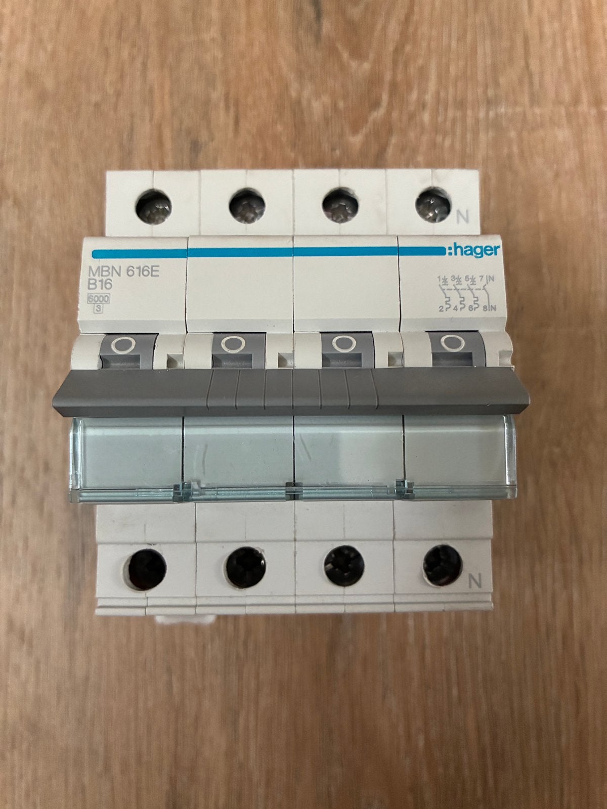 Hager 3-fase automaat MBN 616E - 16A B-karakteristiek, Ophalen of Verzenden, Gebruikt