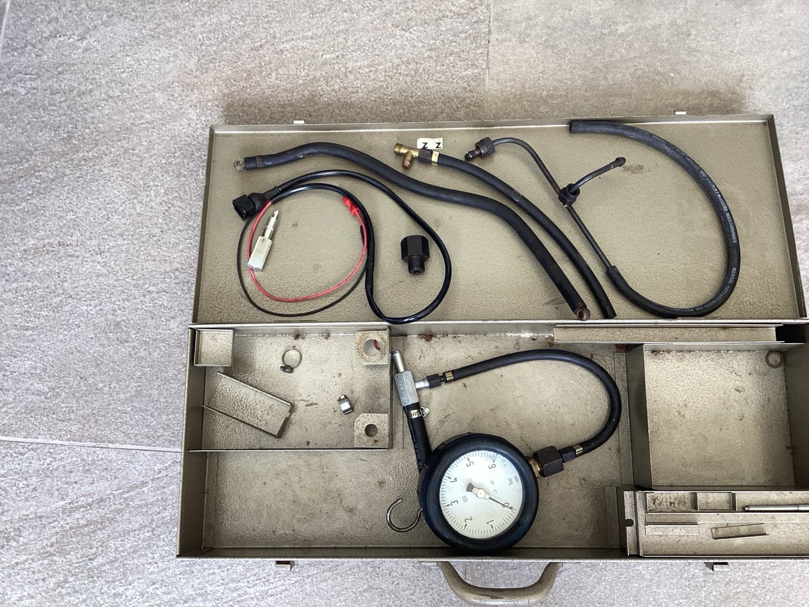 Speciaal Peugeot gereedschap benzinedruk K-Jetronic 8.0141, Ophalen of Verzenden, Gebruikt