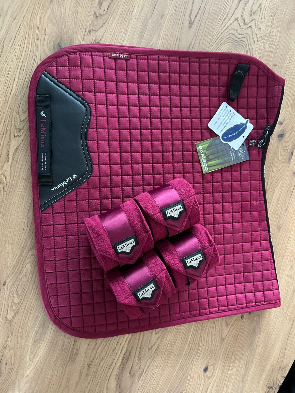 Prachtige nieuwe Lemieux Mulberry set, Ophalen of Verzenden, Zo goed als nieuw