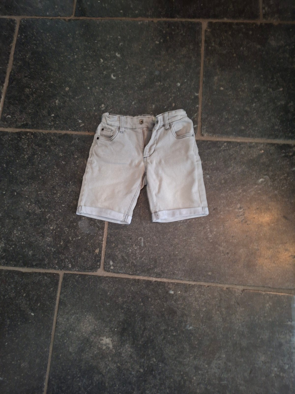 Hema shorts maat 110/116, Kinderen en Baby's, Kinderkleding | Maat 116, Broek, Gebruikt, Jongen of Meisje, Ophalen of Verzenden