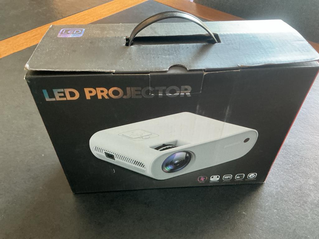 Nince Beamer LED Projector - Zo goed als nieuw, Ophalen, Nice, LED, Zo goed als nieuw