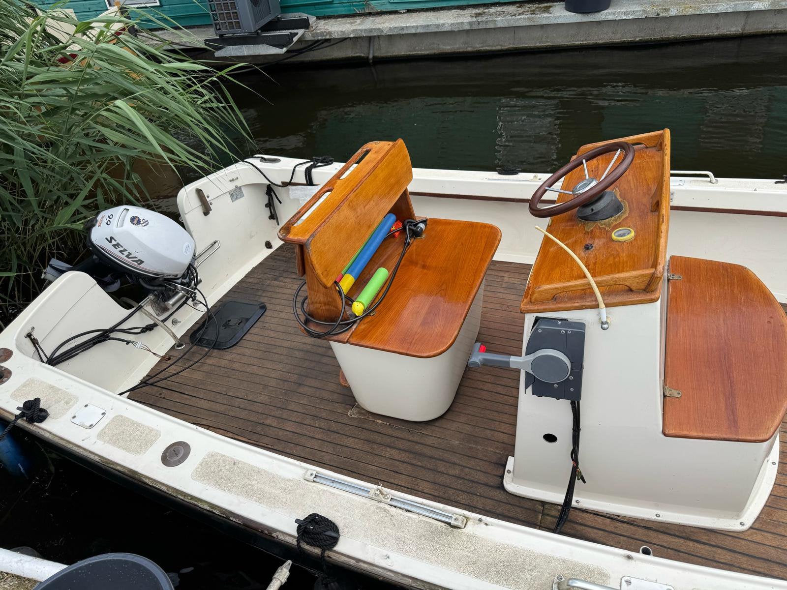 Sloep met mooie ligplaats in Zaandam, Gebruikt, 5 m, 2 m, Grachtenboot