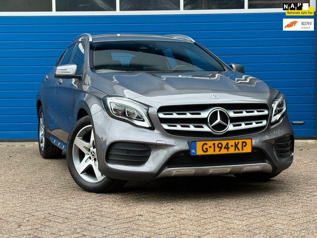 Mercedes-Benz GLA-klasse 180 Business Solution AMG|Automaat|, Auto's, Mercedes-Benz, Gebruikt, 4 cilinders, 715 kg, 122 pk