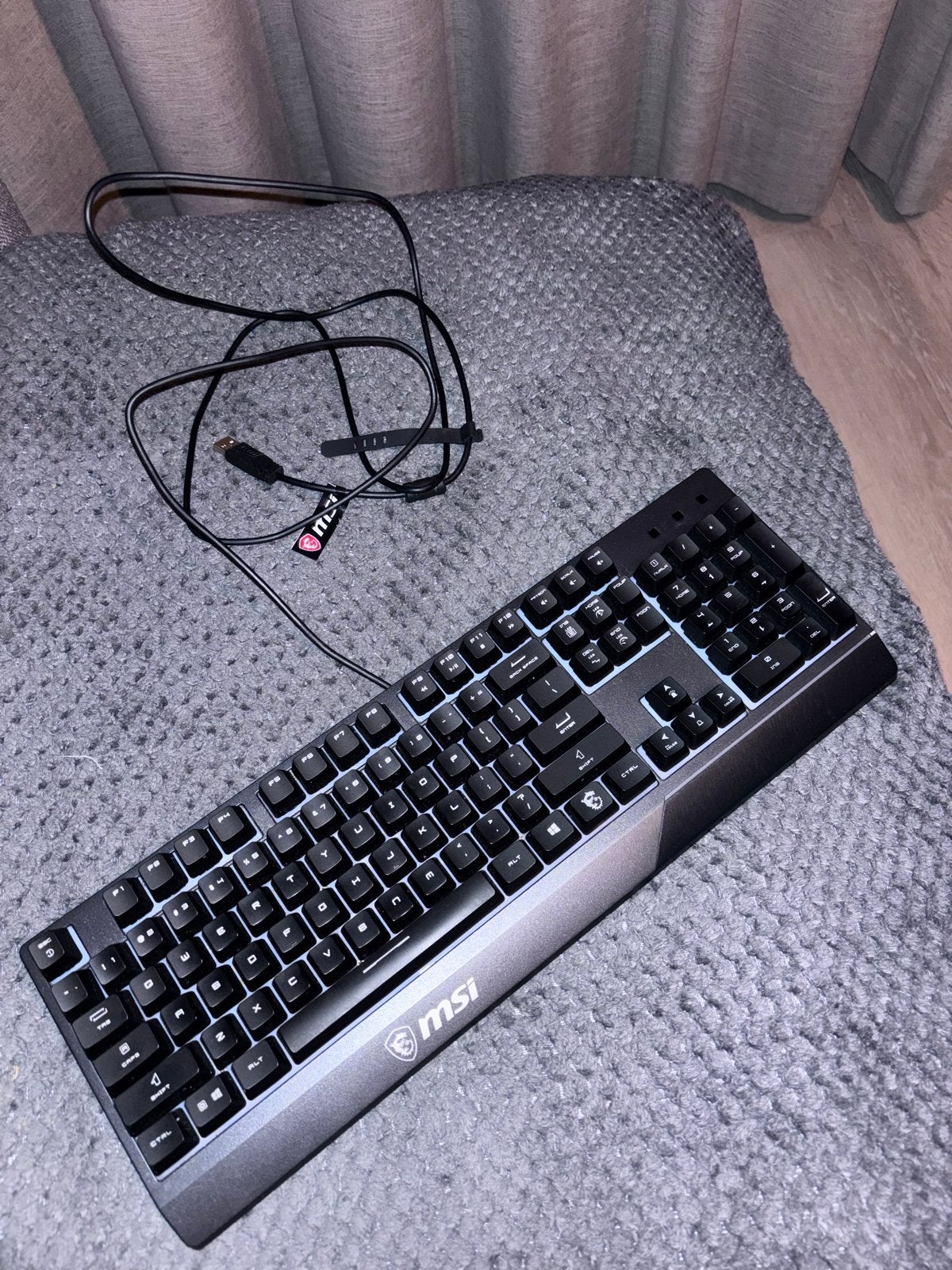 MSI Gaming Toetsenbord - Bedraad, Qwerty, Verlicht, Gaming toetsenbord, Ophalen of Verzenden, Zo goed als nieuw, Qwerty
