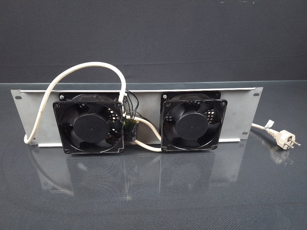 19" Rackkoeler met 2 ventilatoren – 230V – Getest en werkend, Ophalen of Verzenden, Gebruikt, Apparatuur