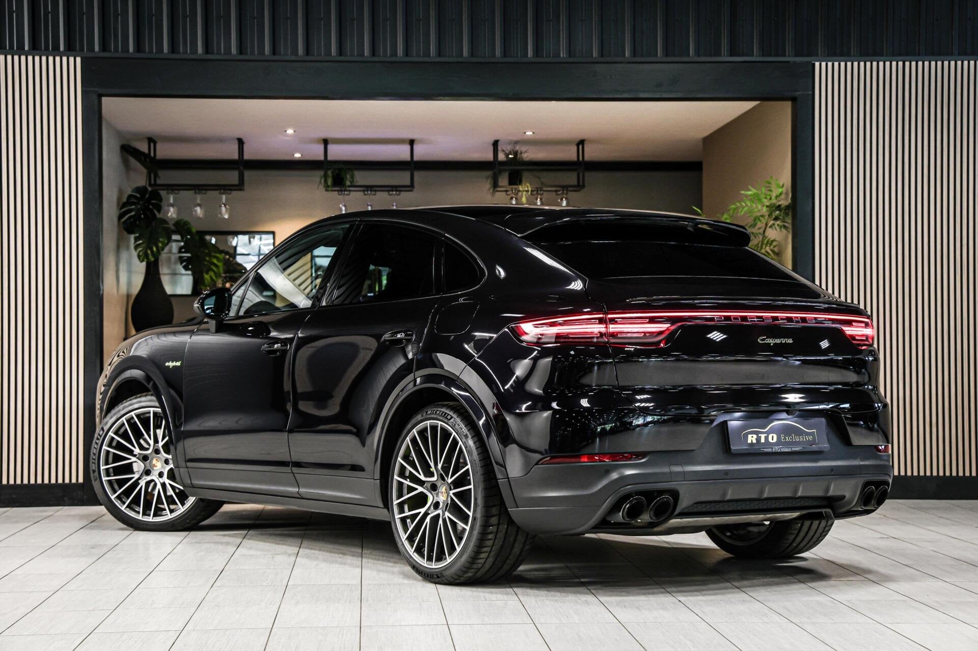 Porsche Cayenne Coupé 3.0 E-Hybrid|22''|PASM|PDLS|Chrono|Pa, Auto's, Porsche, Automaat, Cayenne, Gebruikt, 2995 cc