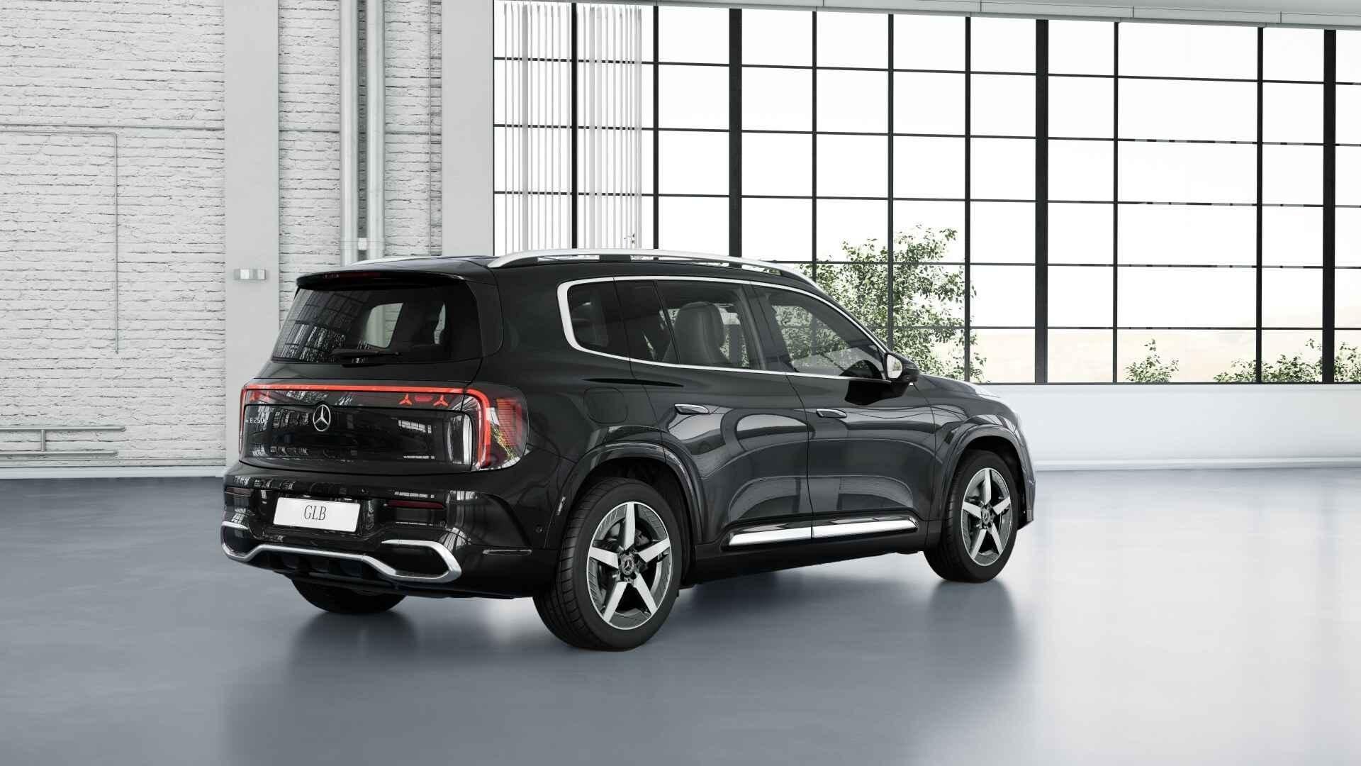 Mercedes-Benz GLB 250+ Business Solution AMG 85.5 kWh | Prem, Achterwielaandrijving, Automatische klimaatregeling, Zwart, 607 km