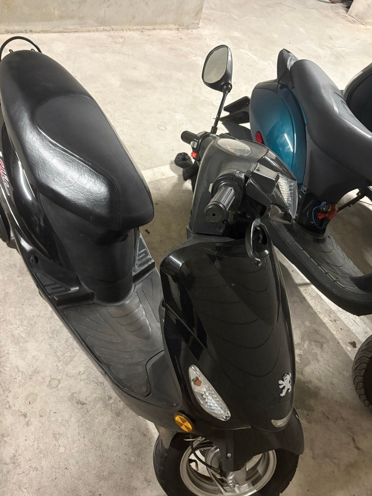 Peugeot V-Clic Scooter - Zwart, Gebruikt, Fietsen en Brommers, Ophalen, Gebruikt, Overige modellen, 50 cc