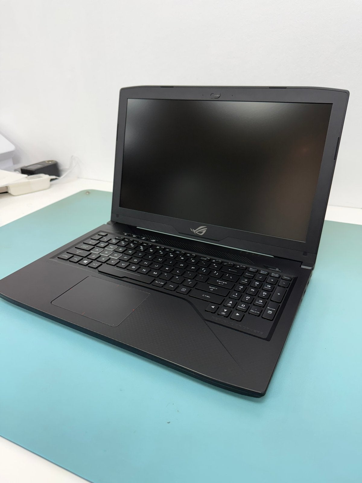 ASUS Rog Strix GL503V i7, Met videokaart, 2 tot 3 Ghz, Ophalen of Verzenden, Zo goed als nieuw