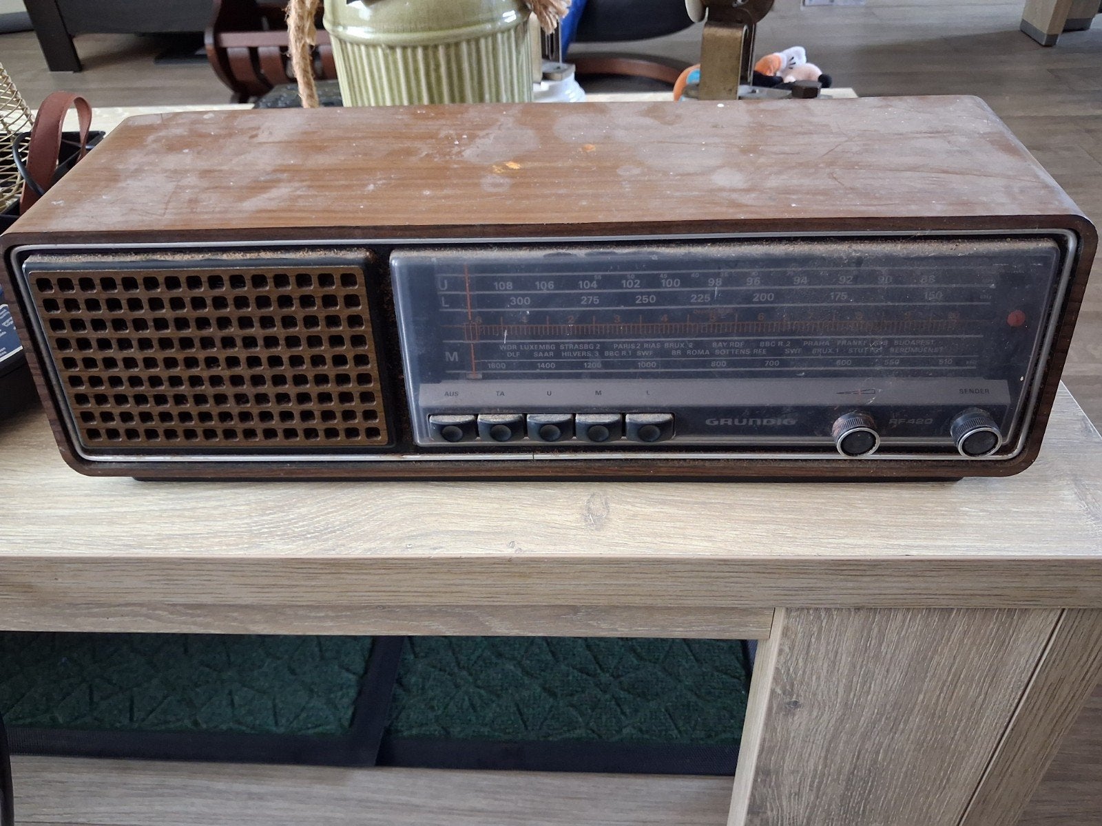 Vintage Grundig RF 420 Radio - Klassieke Ontvanger, Ophalen of Verzenden, Gebruikt, Radio