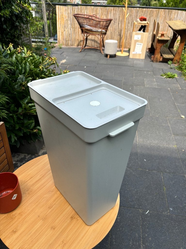 Afvalscheiding prullenbak, Huis en Inrichting, Woonaccessoires | Prullenbakken, Ophalen, Kunststof, Gebruikt, 50 tot 75 cm