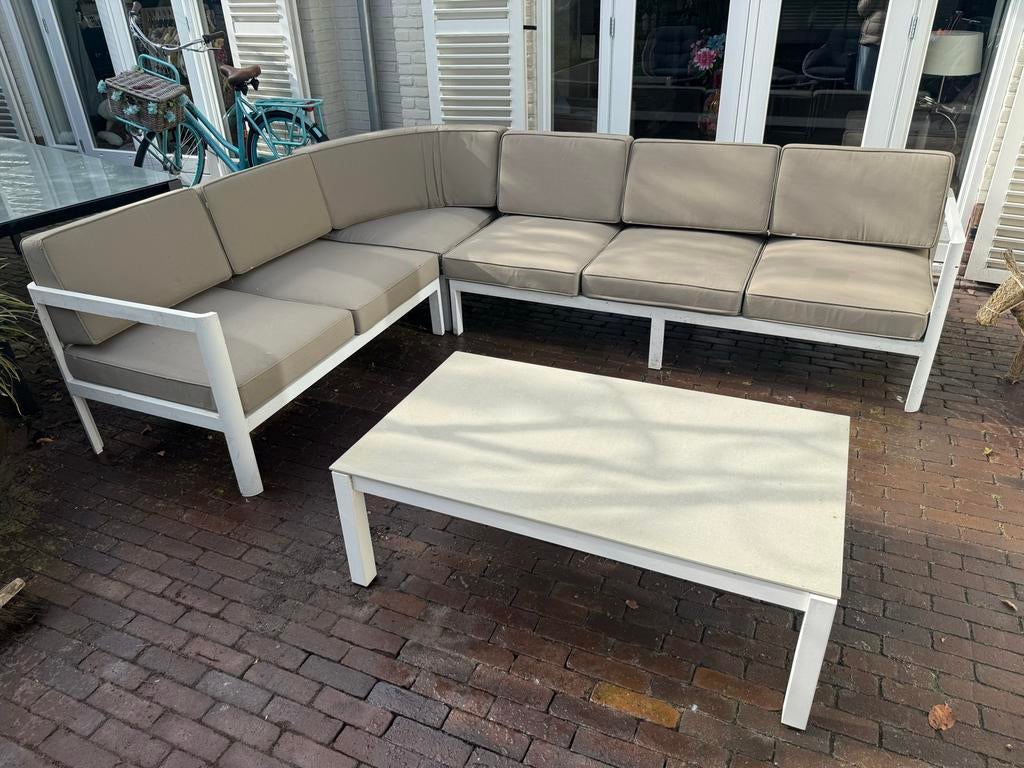 Loungeset taupe met witte en tafel - GEEN BIEDINGEN, Ophalen, 5 zitplaatsen, Gebruikt, Aluminium