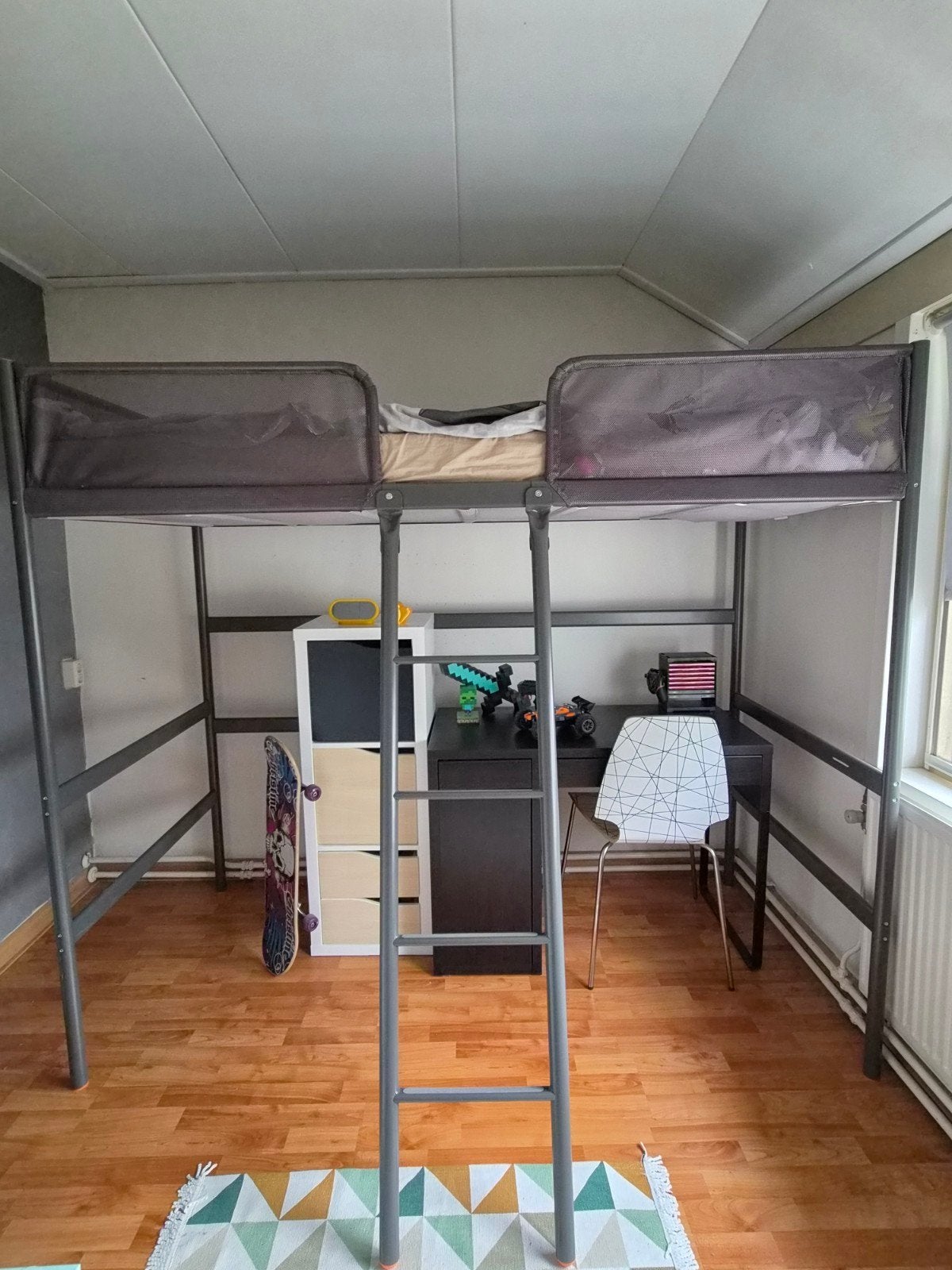 Ikea hoogslaper "Tuffing" 90x200cm, Ophalen, Eenpersoons, Zo goed als nieuw, 200 cm