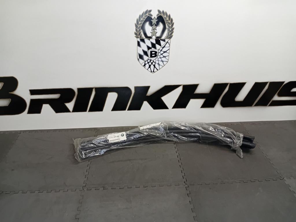 BMW E36 AFDICHTING MOTORKAP ACHTER 51711977438 NIEUW, Ophalen of Verzenden, BMW, .., ..