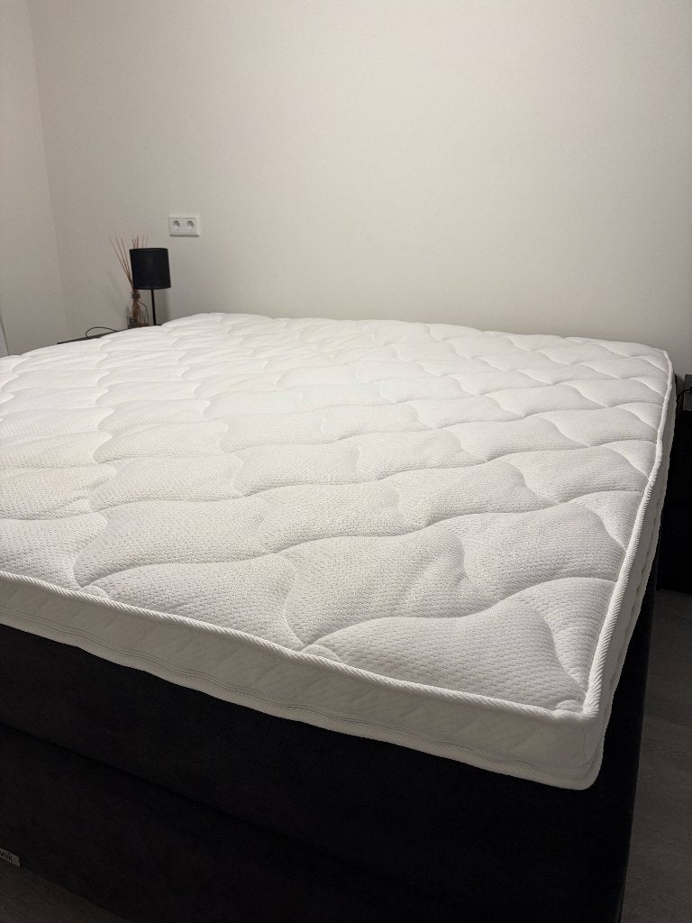 Topmatras AVEK Innerzone latex 180x200 bijna NIEUW!, Ophalen, Tweepersoons, Zo goed als nieuw, Matras