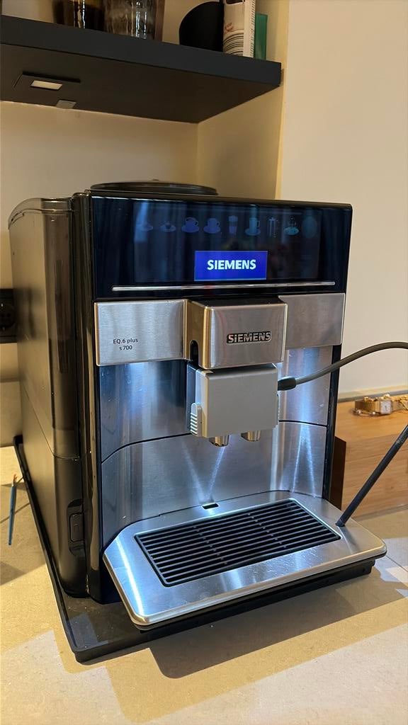Siemens eq6 plus s700, Witgoed en Apparatuur, Koffiezetapparaten, Ophalen of Verzenden, Zo goed als nieuw