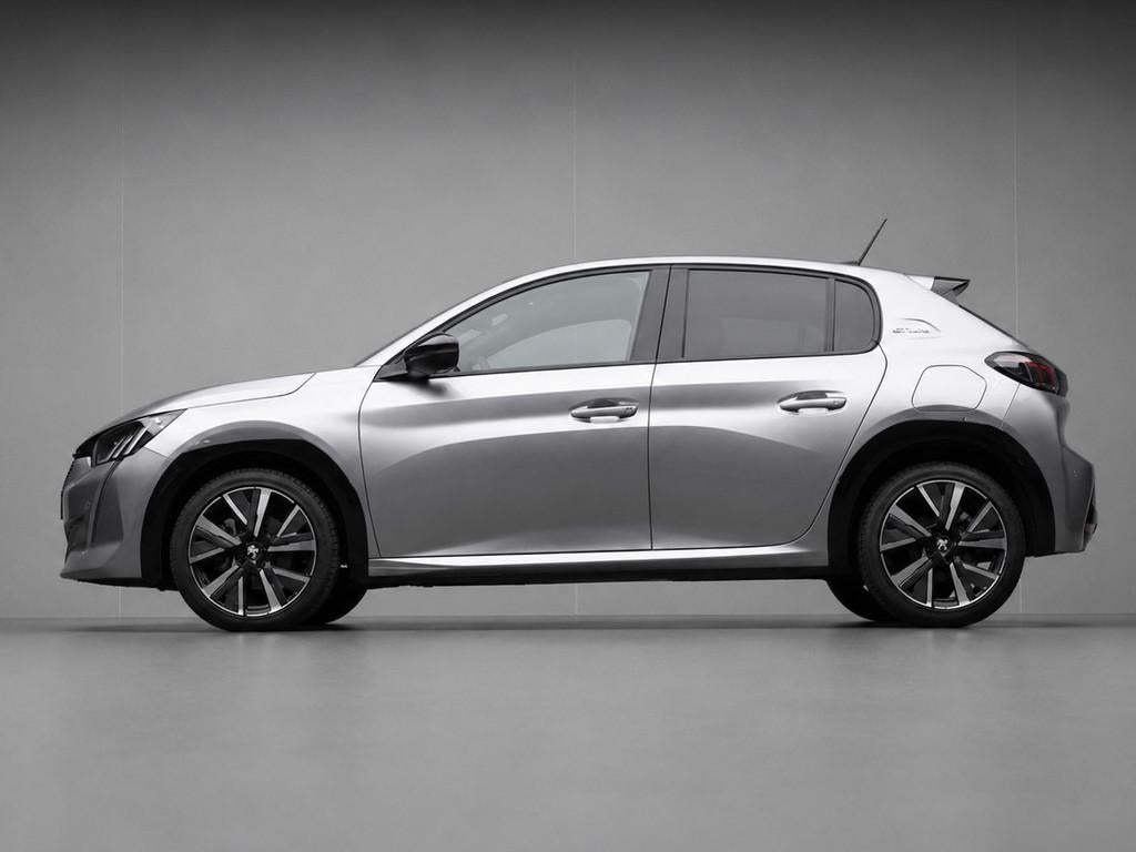 Peugeot 208 1.2 PureTech Allure Sport (APPLE CARPLAY,NAVI,CA, Voorwielaandrijving, 101 pk, Gebruikt, Euro 6