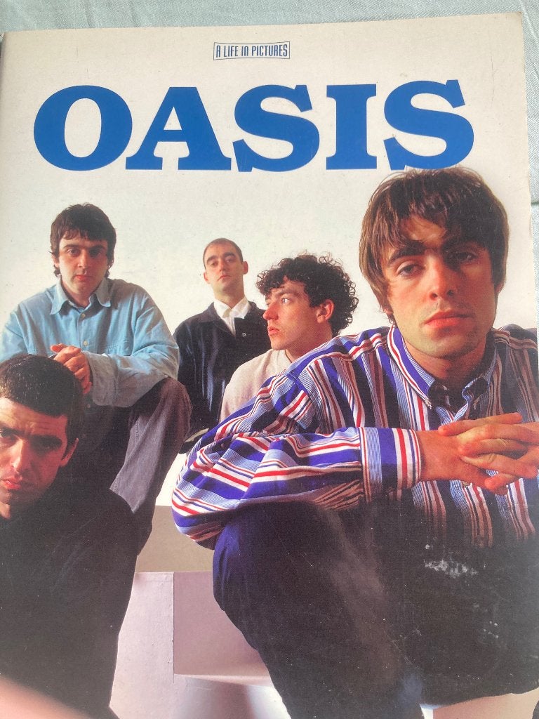 Book oasis, Cd's en Dvd's, Ophalen of Verzenden, Zo goed als nieuw, Overige formaten
